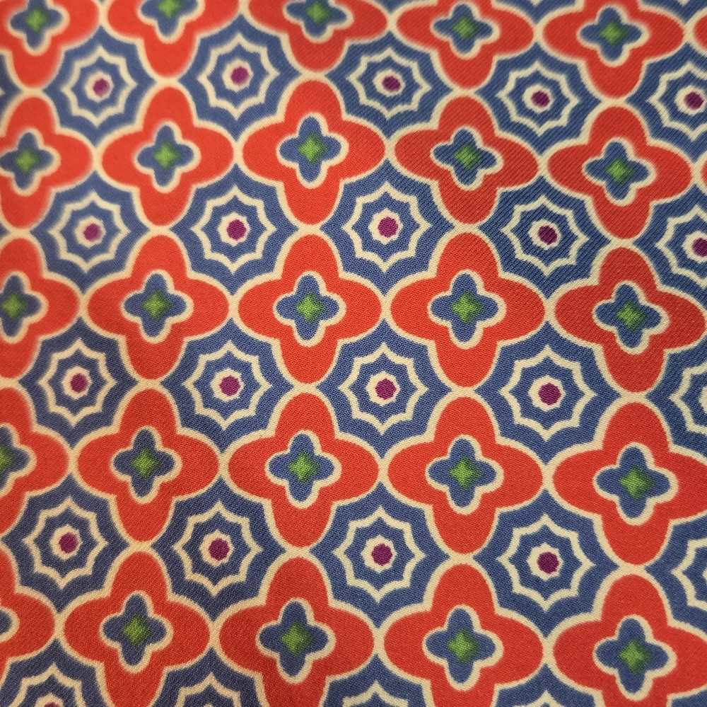 Peter Millar Woman's Geometric Patterned Shorts S… - image 5